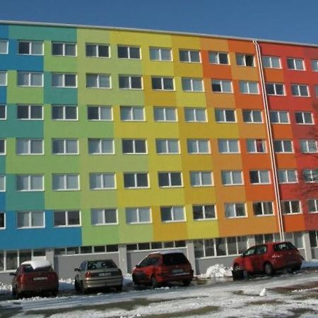 Uninova Hostel ブラチスラヴァ エクステリア 写真